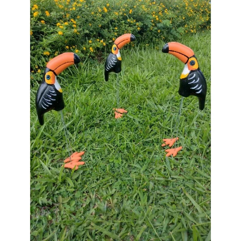 Tucano de Decoração para Jardim